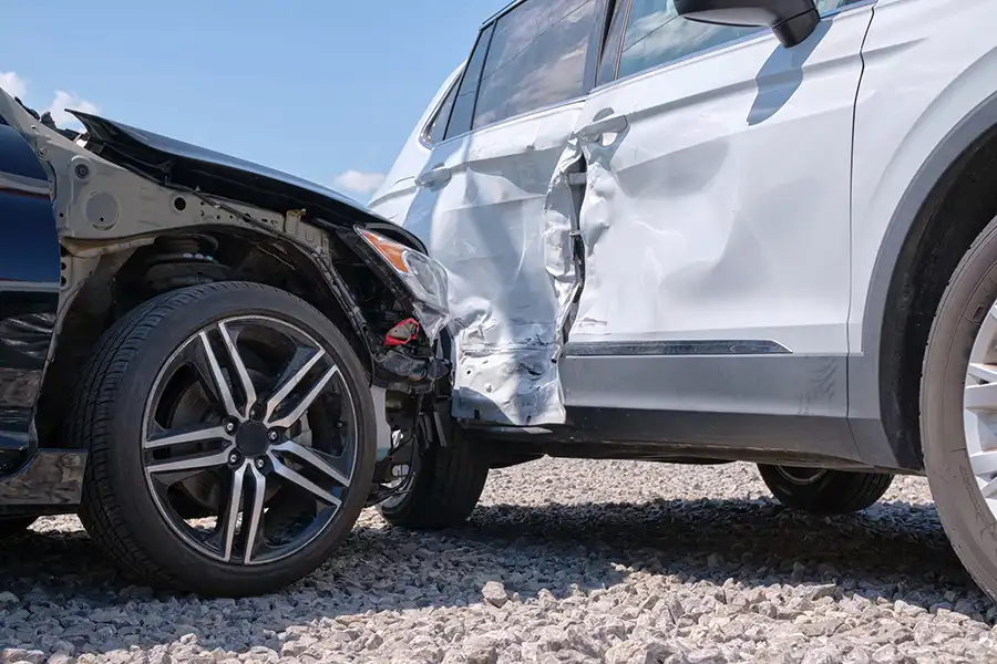 Experienced Car Wrecking Services in Ballwin, MO Experienced Car Wrecking Services in Ballwin, MO