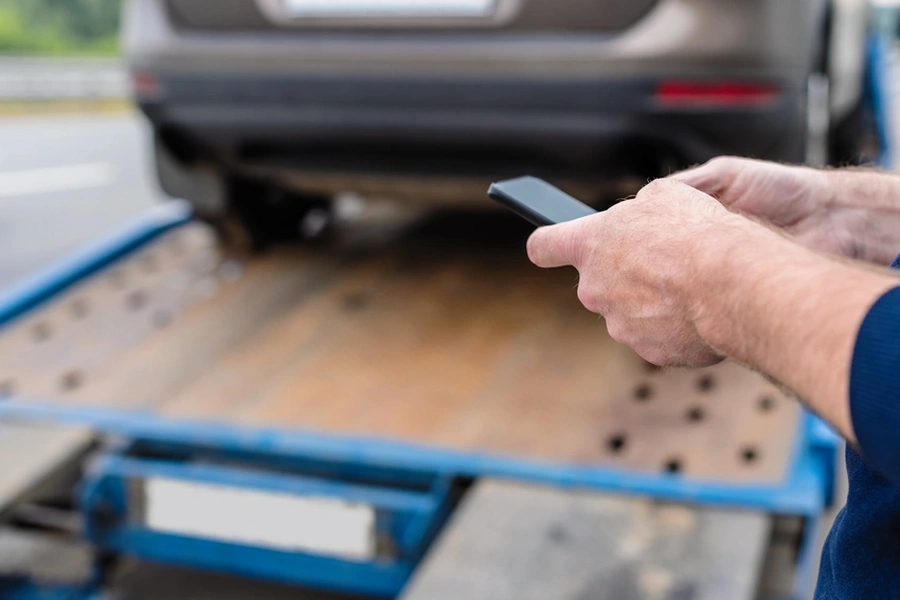 Experienced Towing Services Ballwin, MO